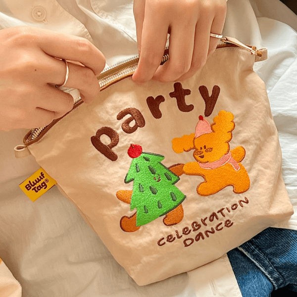 雀斑小狗主圖.png 【🦴派對小狗】刺繡收納包